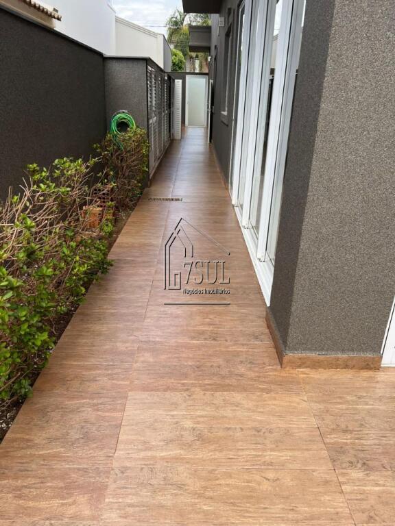 Casa, 3 quartos, 300 m² - Foto 12