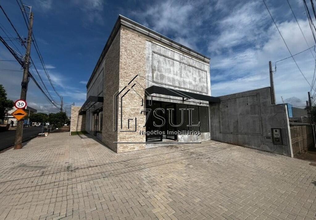 Prédio Inteiro, 200 m² - Foto 1