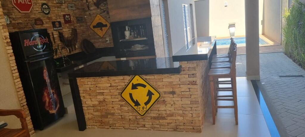 Casa, 3 quartos, 230 m² - Foto 15