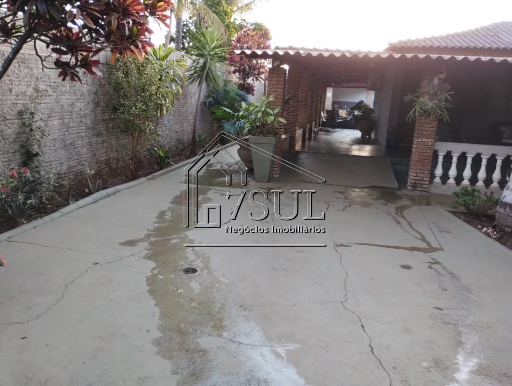 Fazenda, 2600 m² - Foto 1