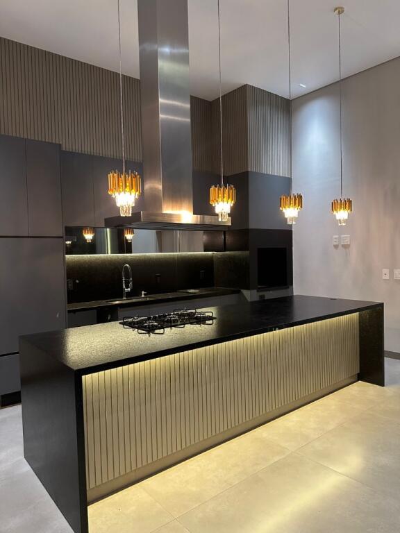 Casa, 3 quartos, 272 m² - Foto 5