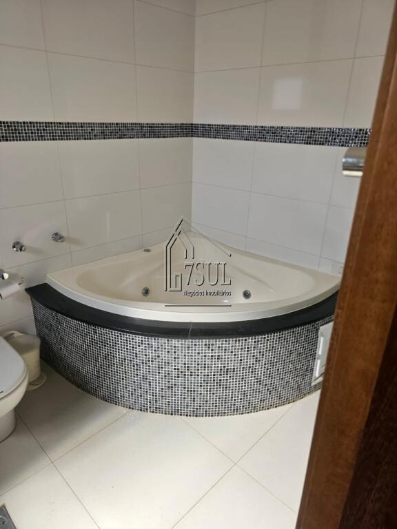 Casa, 4 quartos, 340 m² - Foto 6