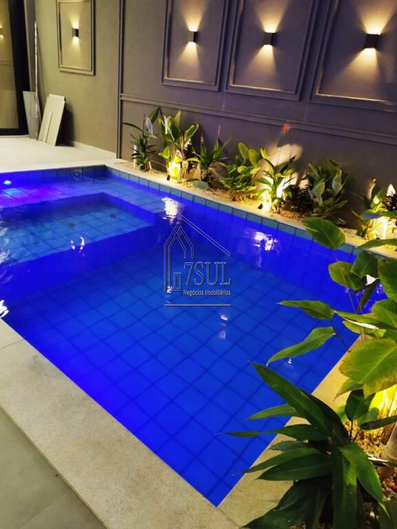 Casa, 3 quartos, 225 m² - Foto 6