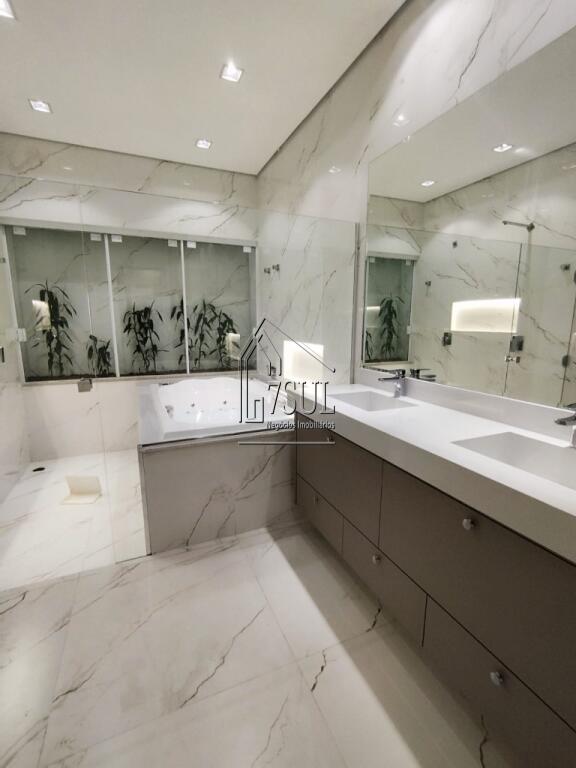 Casa, 3 quartos, 225 m² - Foto 18