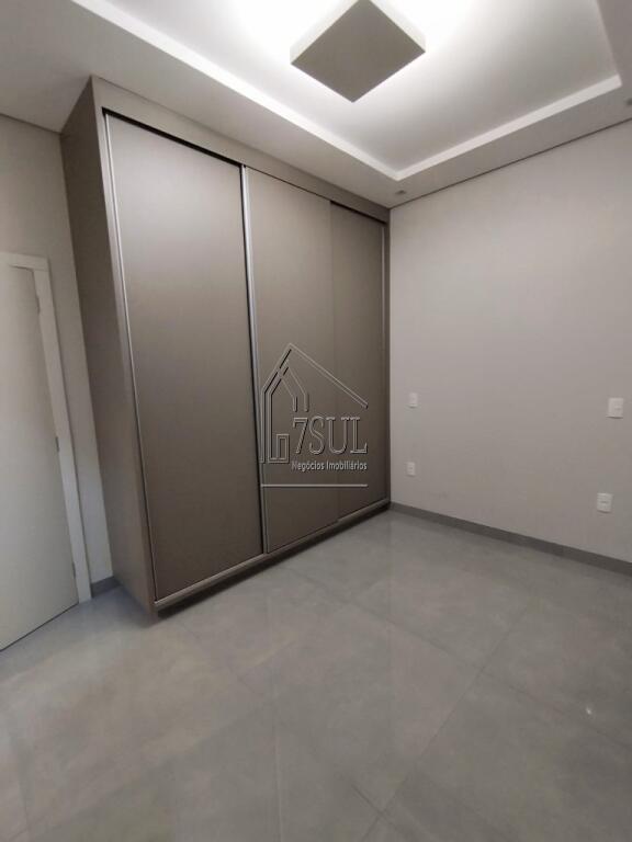 Casa, 3 quartos, 225 m² - Foto 21