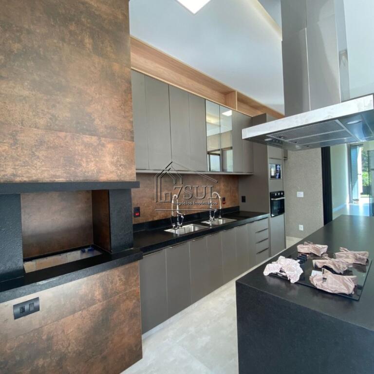 Casa, 4 quartos, 285 m² - Foto 4