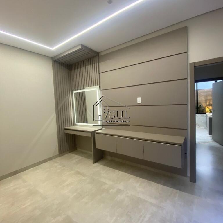 Casa, 4 quartos, 285 m² - Foto 11