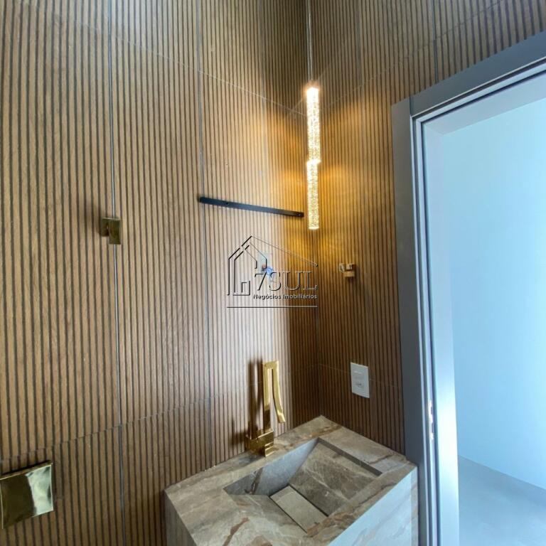 Casa, 4 quartos, 285 m² - Foto 13