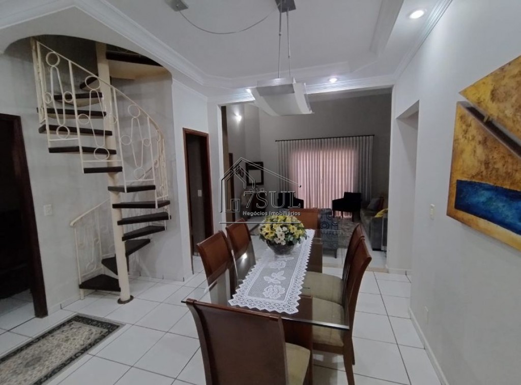 Casa, 4 quartos, 217 m² - Foto 9