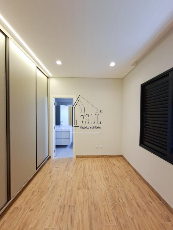 Casa, 4 quartos, 245 m² - Foto 22