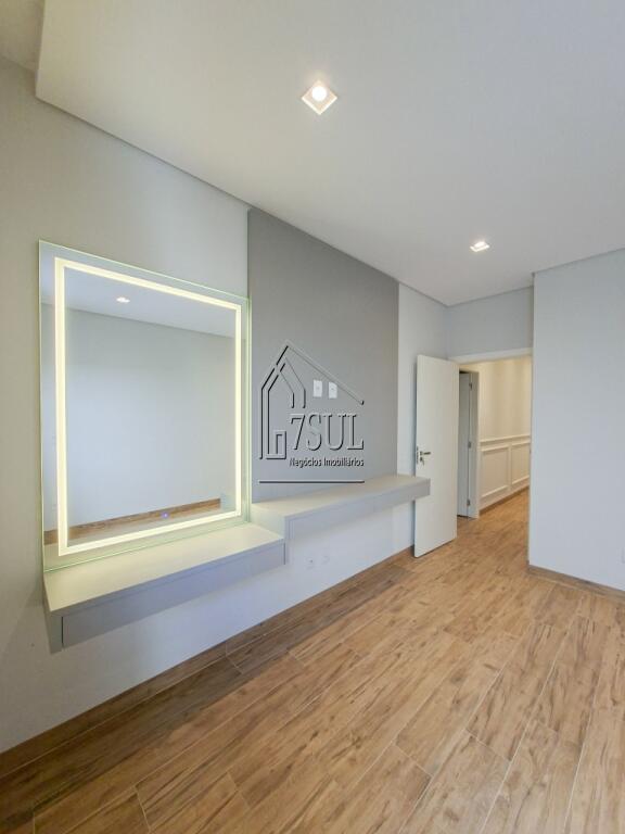 Casa, 4 quartos, 245 m² - Foto 25