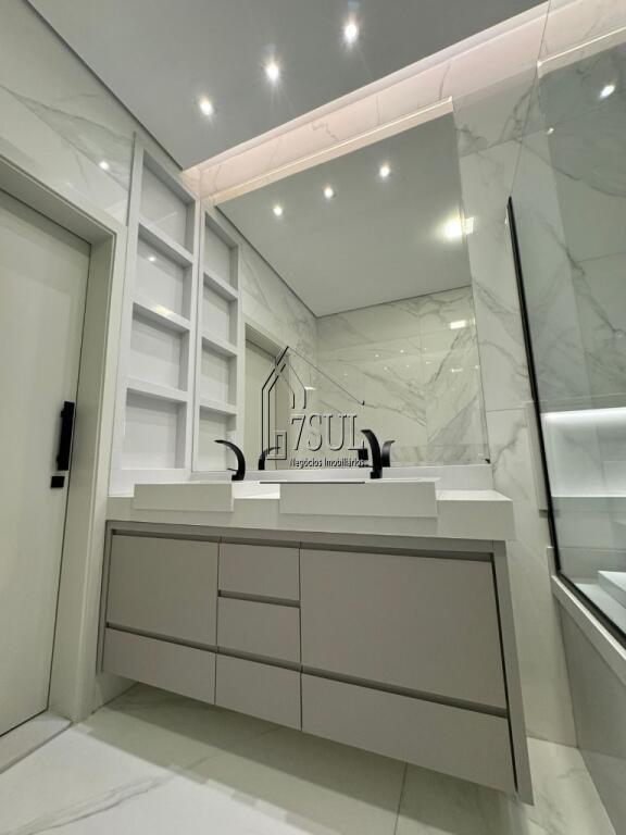 Casa, 4 quartos, 273 m² - Foto 9