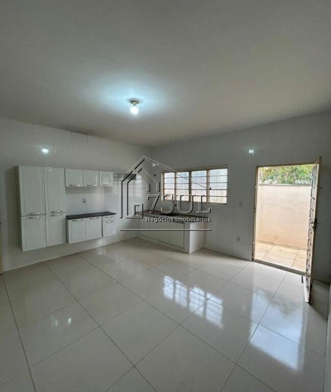 Casa, 2 quartos, 80 m² - Foto 3