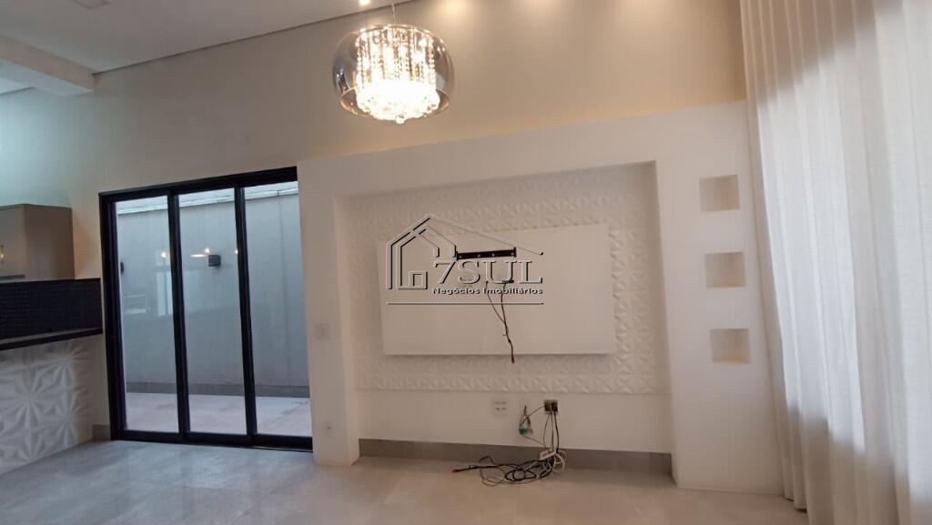 Casa, 3 quartos, 132 m² - Foto 4
