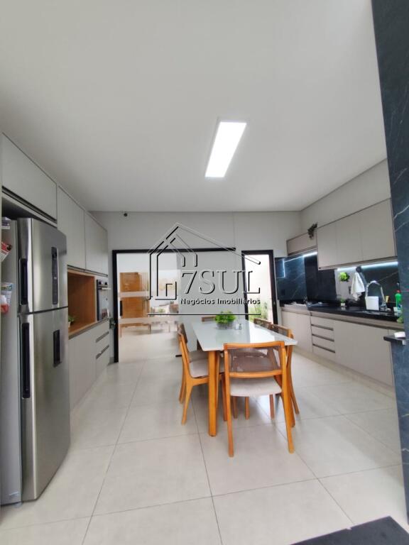 Casa, 3 quartos, 119 m² - Foto 17