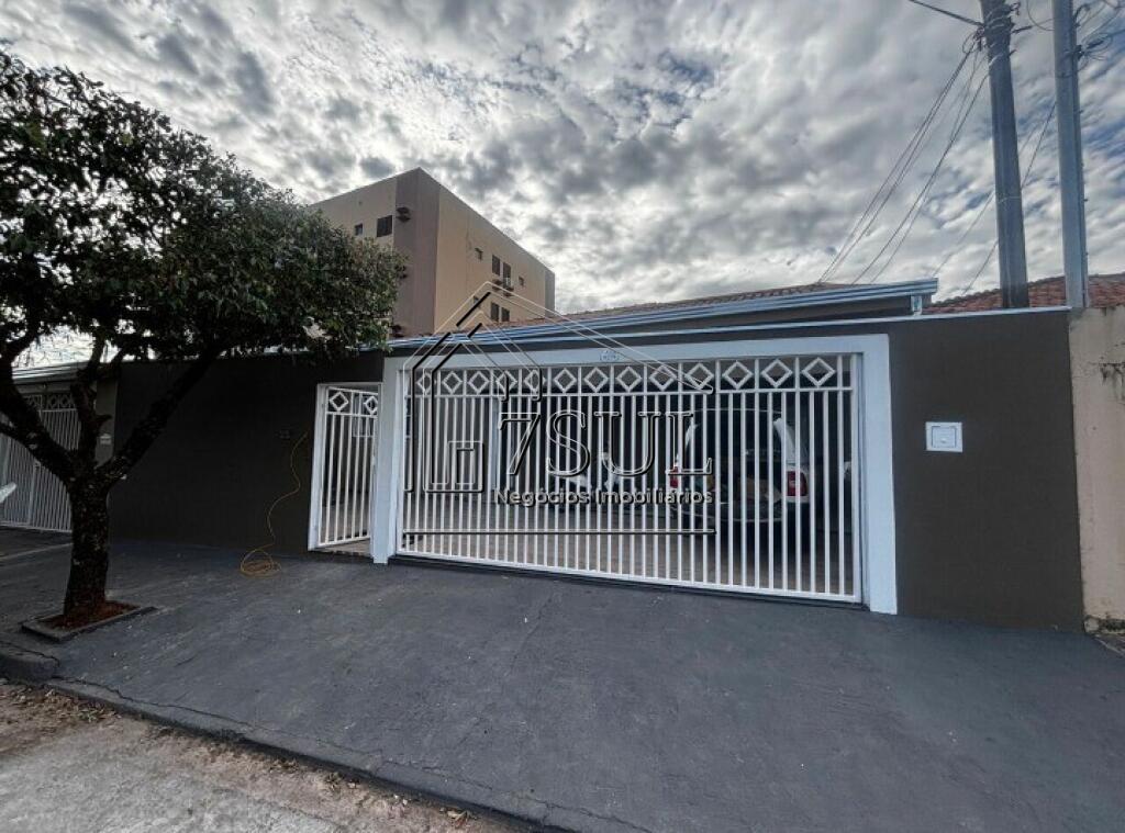 Casa, 3 quartos, 156 m² - Foto 1