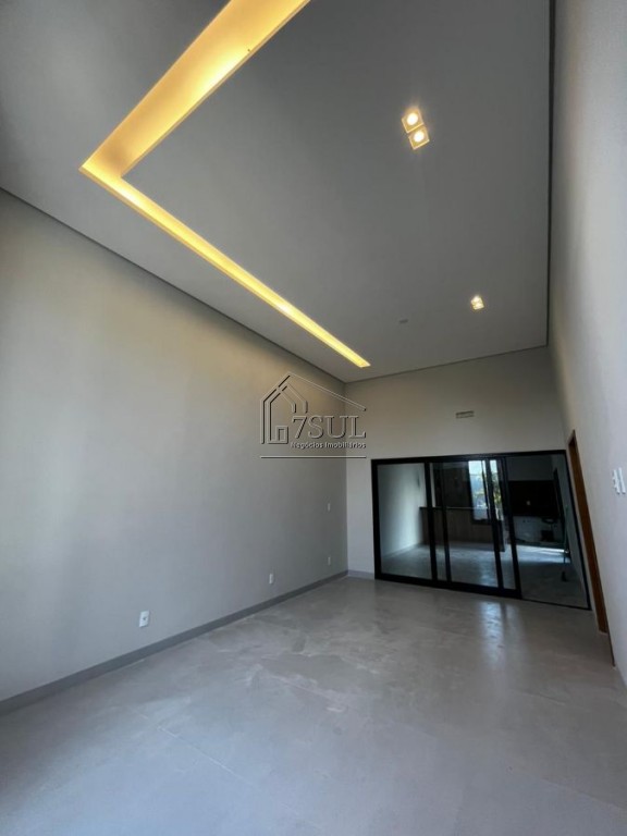 Casa, 2 quartos, 200 m² - Foto 1