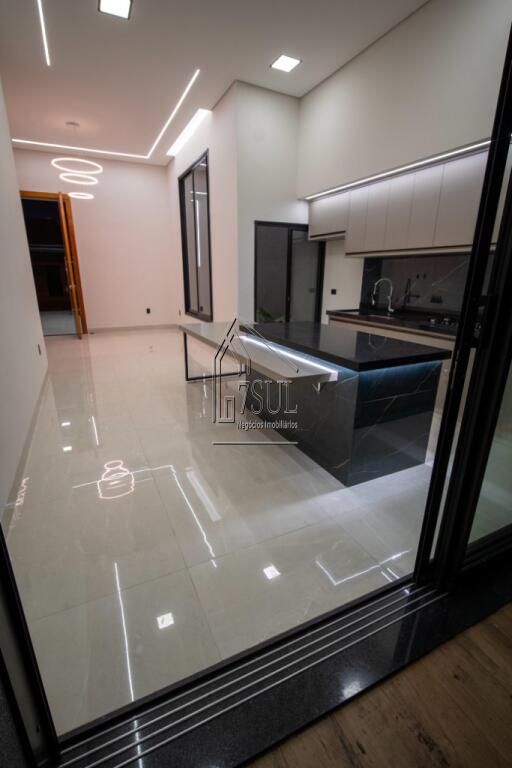 Casa, 3 quartos, 200 m² - Foto 1
