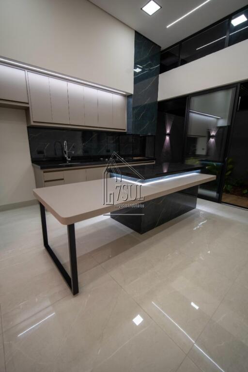 Casa, 3 quartos, 200 m² - Foto 2