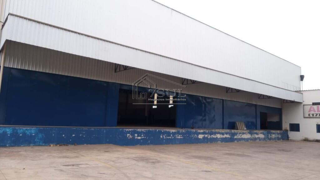 Prédio Inteiro, 1700 m² - Foto 1