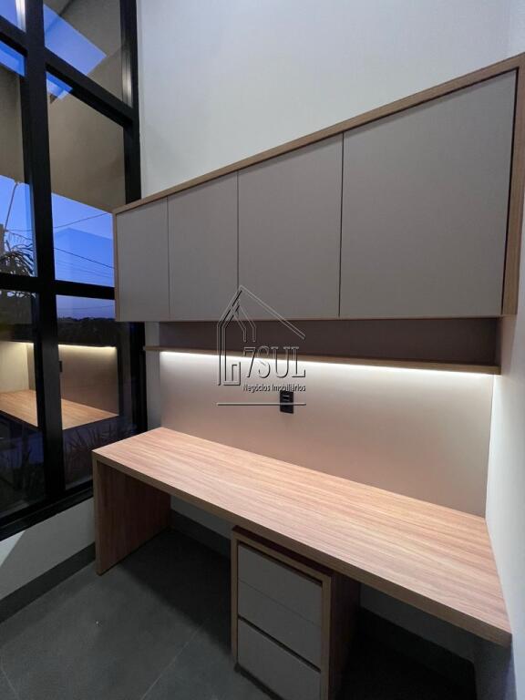 Casa, 3 quartos, 186 m² - Foto 3