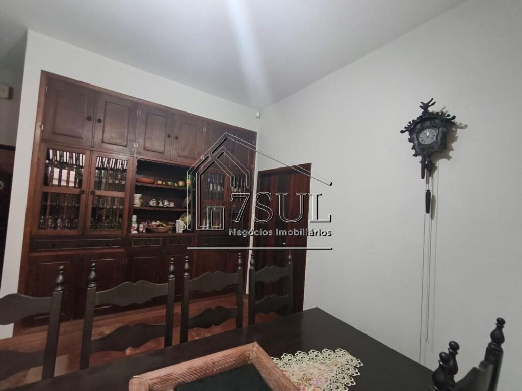 Casa, 7 quartos, 550 m² - Foto 31