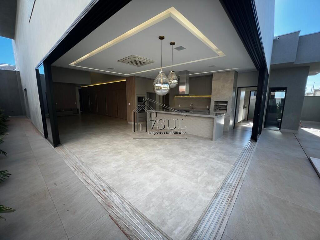 Casa, 4 quartos, 270 m² - Foto 33