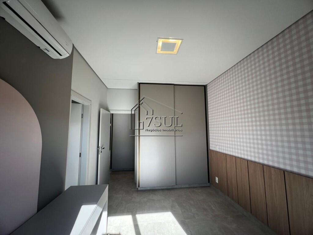 Casa, 4 quartos, 270 m² - Foto 20