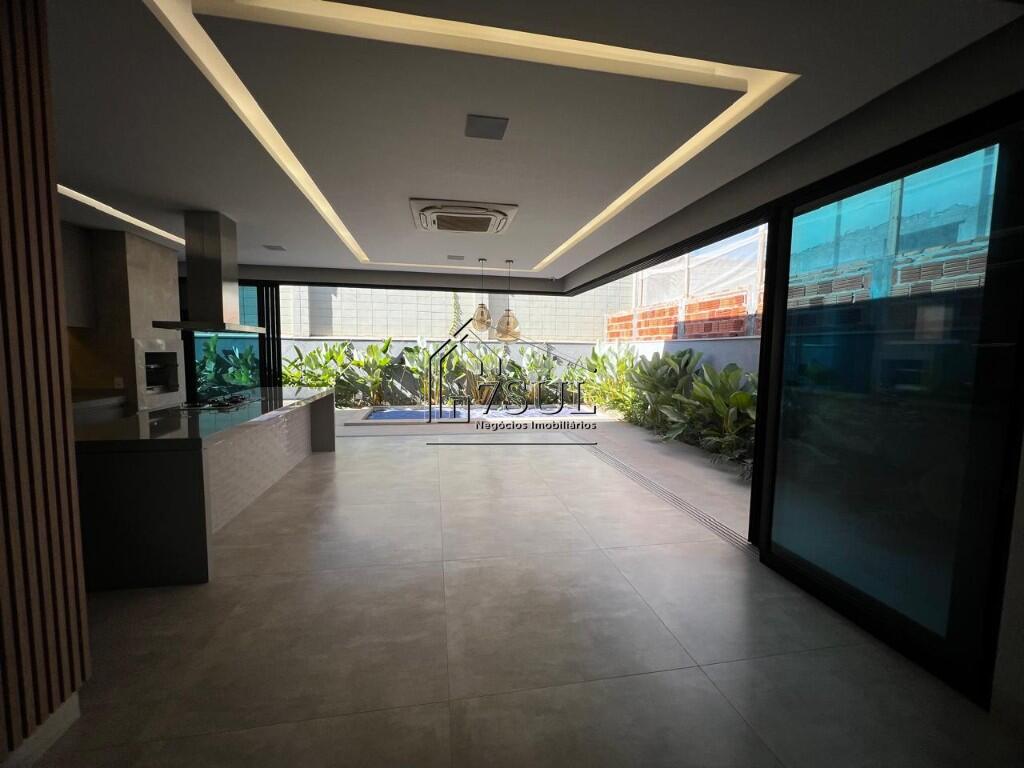 Casa, 4 quartos, 270 m² - Foto 39