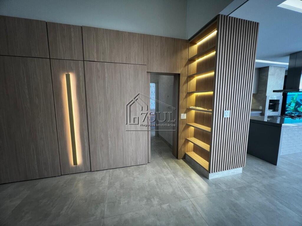 Casa, 4 quartos, 270 m² - Foto 7
