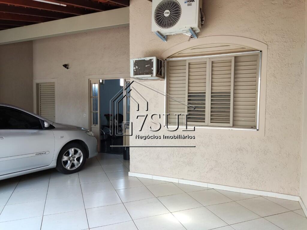 Casa, 4 quartos, 189 m² - Foto 3