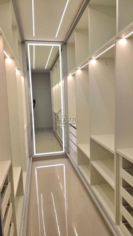 Casa, 3 quartos, 212 m² - Foto 6