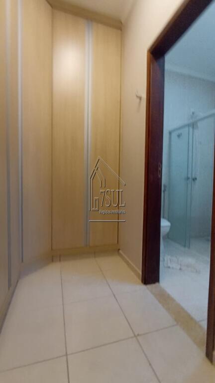 Casa, 3 quartos, 270 m² - Foto 18