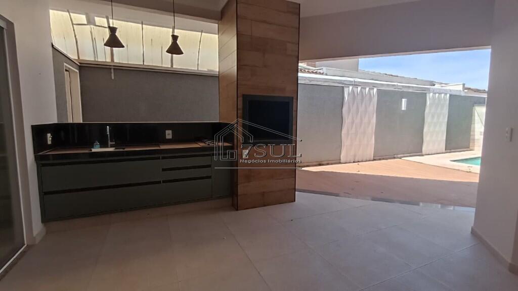 Casa, 3 quartos, 270 m² - Foto 9