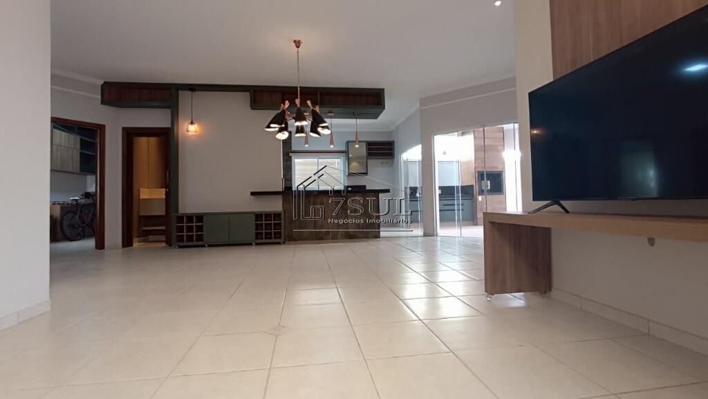 Casa, 3 quartos, 270 m² - Foto 3