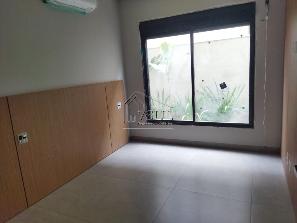 Casa, 4 quartos, 305 m² - Foto 13