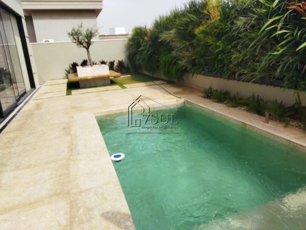 Casa, 4 quartos, 305 m² - Foto 19