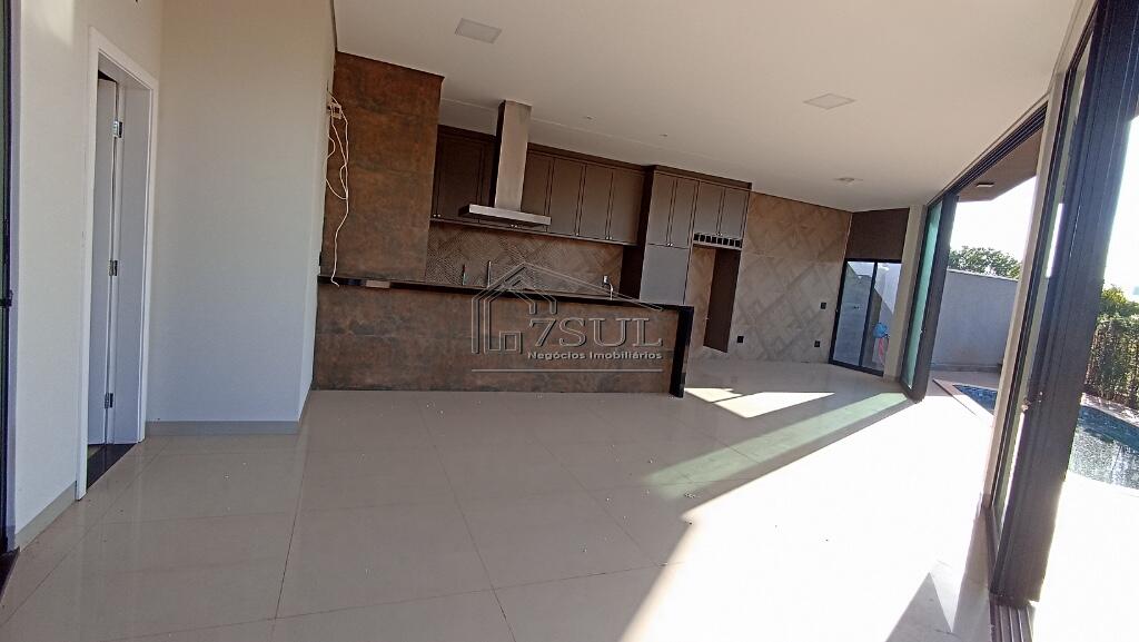 Casa, 3 quartos, 280 m² - Foto 6