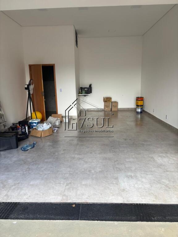 Prédio Inteiro, 35 m² - Foto 1