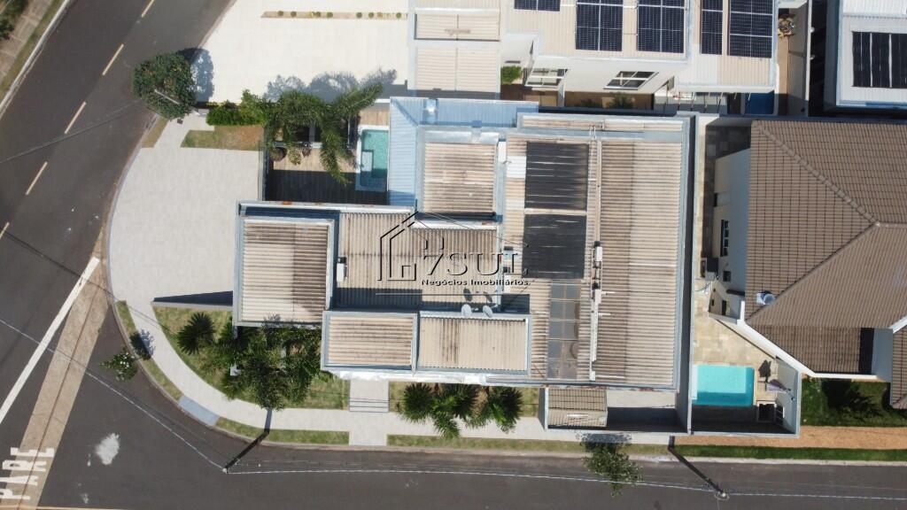 Casa, 3 quartos, 260 m² - Foto 1