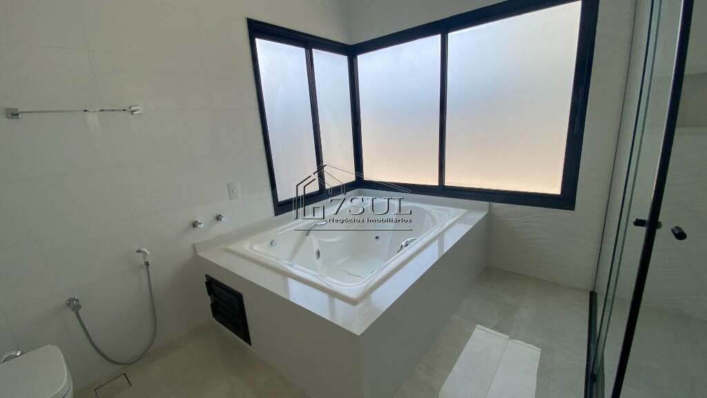 Casa, 3 quartos, 260 m² - Foto 24