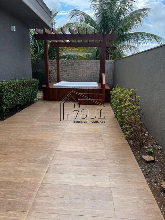 Casa, 3 quartos, 300 m² - Foto 16