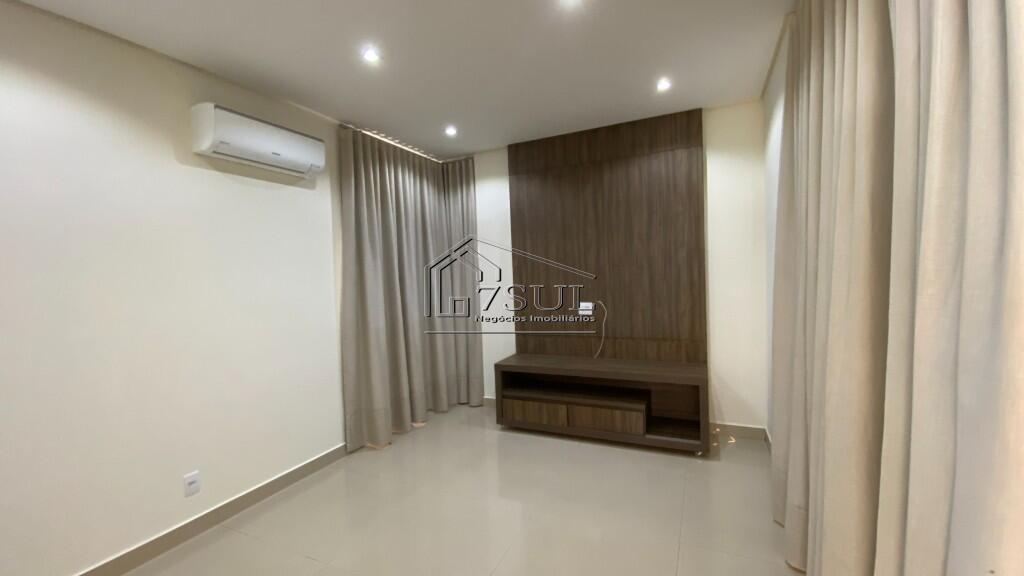 Casa, 4 quartos, 270 m² - Foto 15