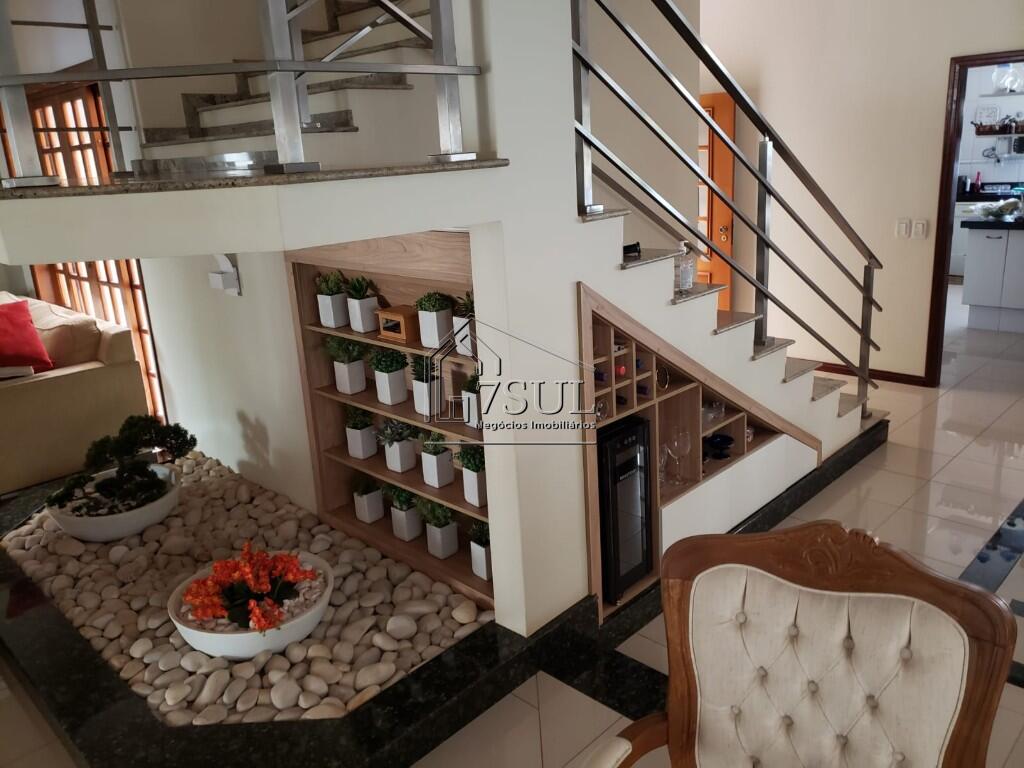 Casa, 3 quartos, 349 m² - Foto 3