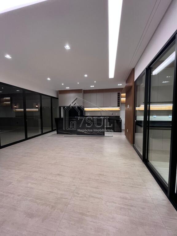 Casa, 3 quartos, 250 m² - Foto 2