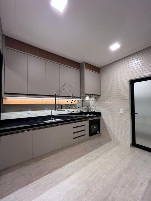 Casa, 3 quartos, 250 m² - Foto 6