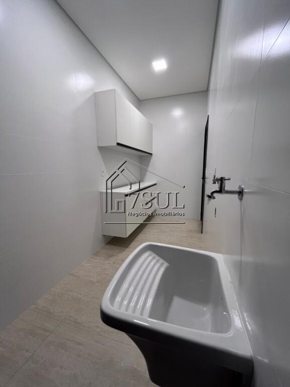 Casa, 3 quartos, 250 m² - Foto 28