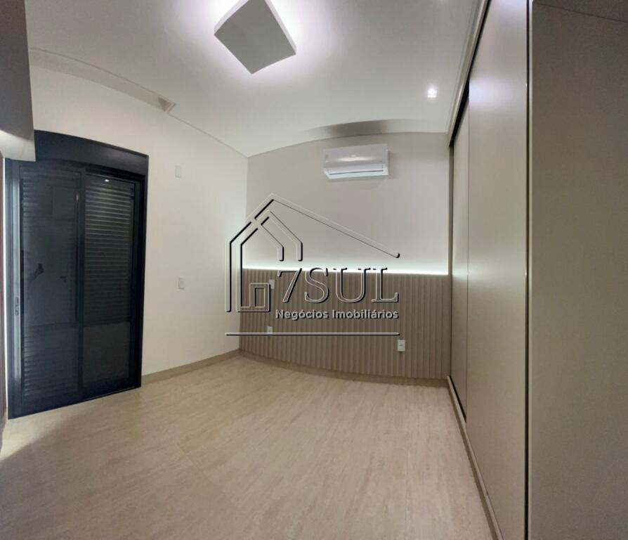 Casa, 3 quartos, 250 m² - Foto 14