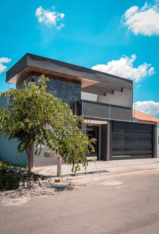 Casa, 3 quartos, 120 m² - Foto 1