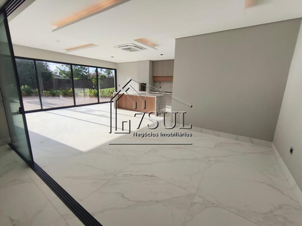 Casa, 4 quartos, 350 m² - Foto 33